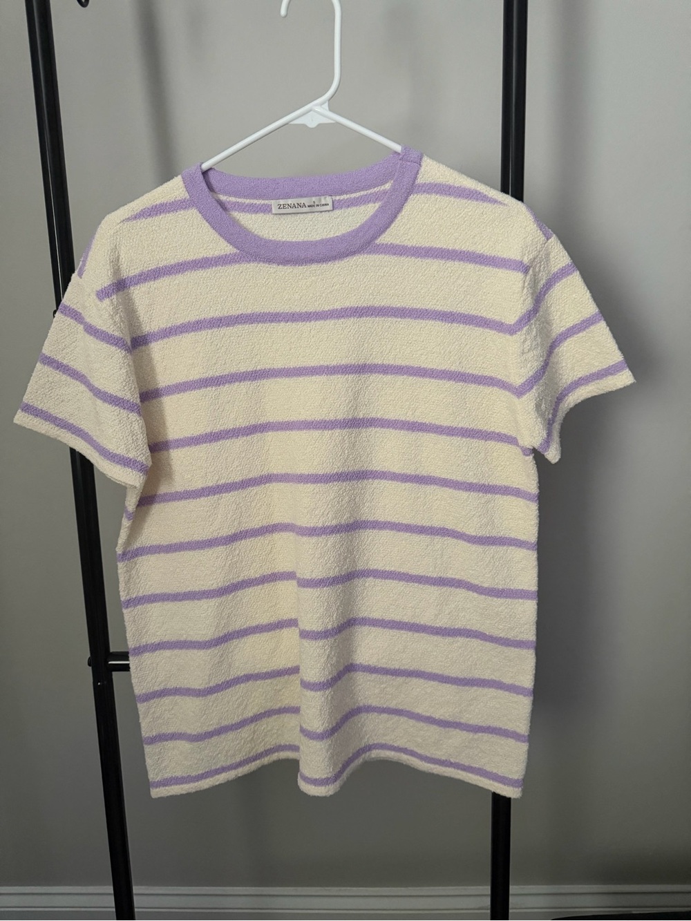 Zenana Cream & Lavender Striped Textured T-Shirt Size S